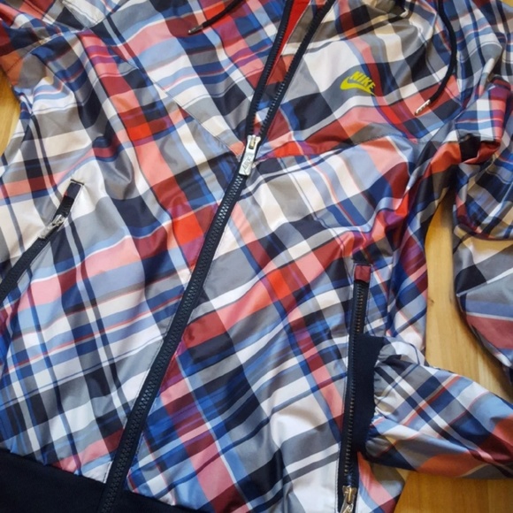 Nike Windrunner Jacket - Picture 5 of 7